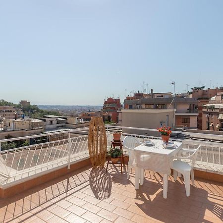 Iflat Shiny Penthouse In Balduina Apartment Рим Екстериор снимка